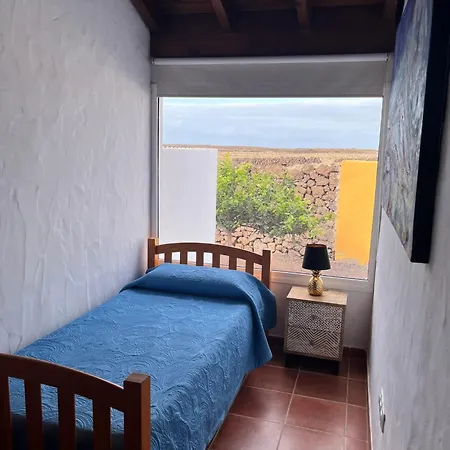 וילה Charming With Sea View In El Roque, Private Pool